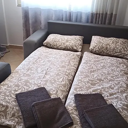 Apollonia Apartment