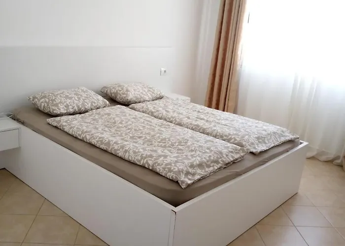 Apollonia Appartement *